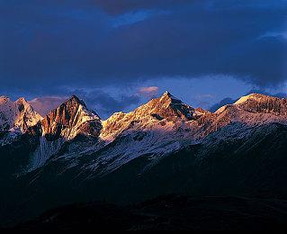 华硕TX GAMING B760M WIFI天选主板 售价1449元